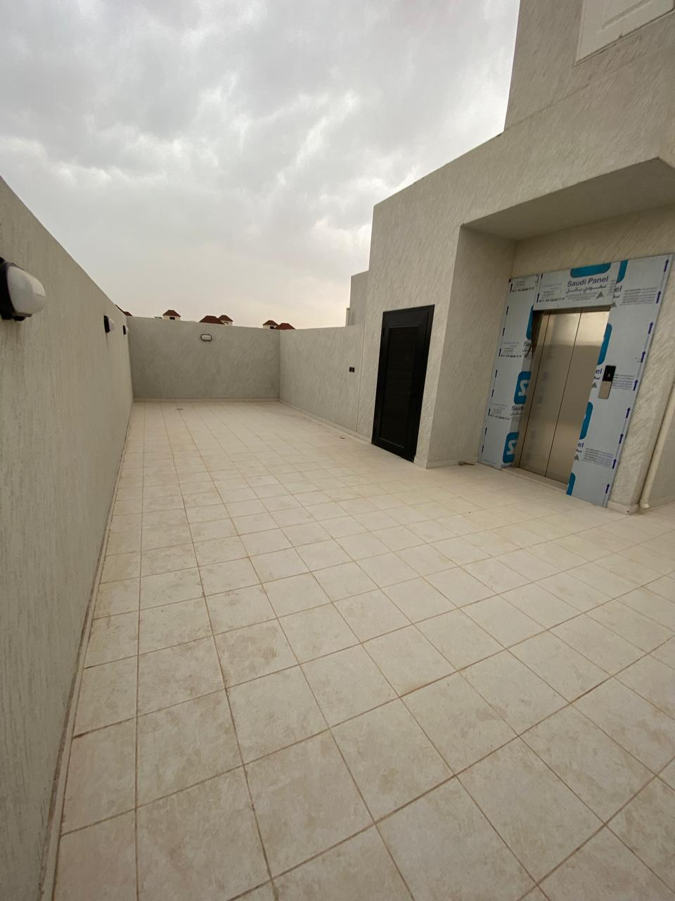 شقة دور أول بمصعد داخلي - صورة 13